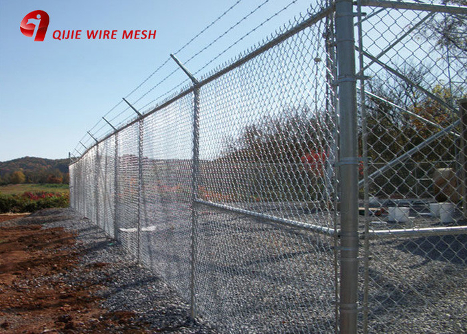 Горячая окунутая гальванизированная ферма Фенсе-004 металла утюга ячеистой сети безопасностью сада звена цепи
