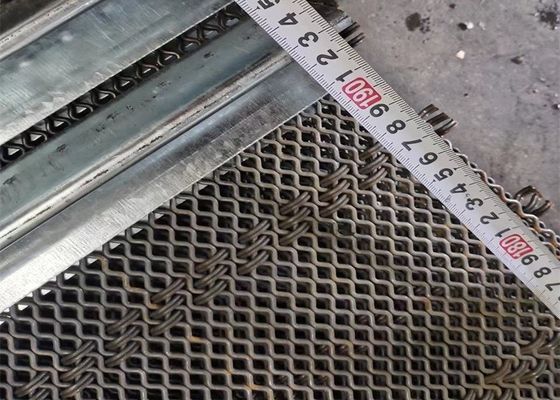 Волнистая проволка сетки вибрируя экрана черного листового железа 4mm сплетенная квадратом