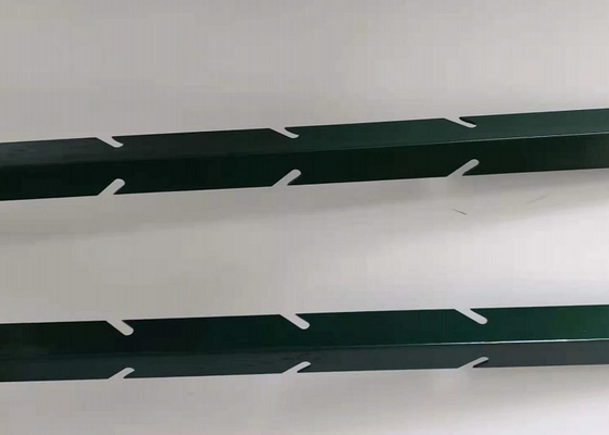 зеленый цвет столба угла утюга длины слабый стальной 45x45x5mm 2ft покрашенный для армии