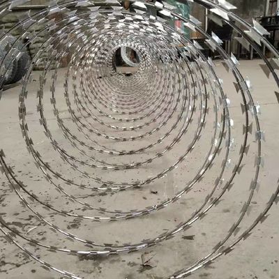 Высокий уровень безопасности загородки сетки колючей проволоки бритвы концертины Cbt-60 Cbt-65