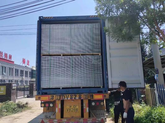 Горячее окунутое гальванизированное 4кс4 ячеистая сеть сваренная датчиком 16 для животных клеток любимца