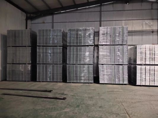 3.4mm Wire*15cm Mesh *1.22*2.44 Черная сварная проволочная сетка для Канады