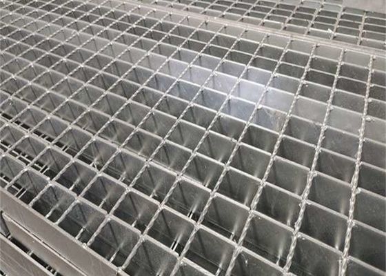 OEM настраиваемая горячая оцинкованная ровная/полосатая стальная решетка для платформы прохода / крышки канализационной траншеи