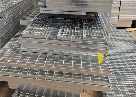 OEM настраиваемая горячая оцинкованная ровная/полосатая стальная решетка для платформы прохода / крышки канализационной траншеи