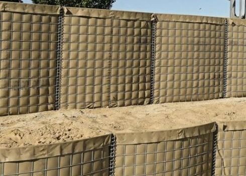 Гальванизированный провод сварил стену бастиона Hesco для потока стены обороны