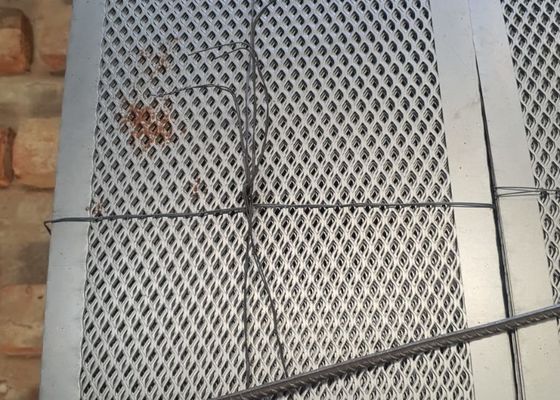 Степной проход из оцинкованной стали Перфорированный металл с размерами 1,2 X 2,4 М