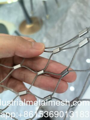 Высококачественная сетка из нержавеющей стали с черным оксидным покрытием для ограждения зоопарка