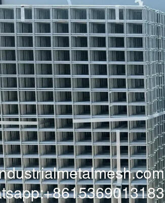 Сваренная ячеистая сеть обшивает панелями 1.2x2.4m гальванизированный металлический лист 2" 4x8ft стальной отверстия