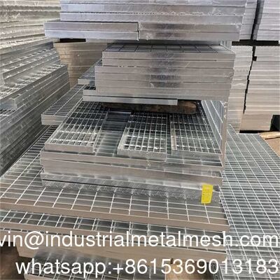 Q235/Q345 Material Square Design Galvanized Steel Drain Grating for Lot Trench