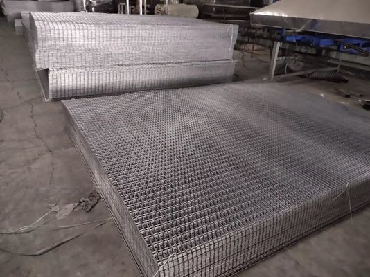 Усиливать Pvc дюйма 1x1/2 покрыл сваренный лист панели ячеистой сети для конструкции