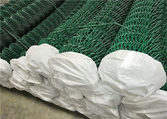 ткань сетки загородки звена цепи 0.5m 60x60mm гальванизированная и все установленные аксессуары