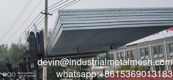 Rust-Proof Galvanized Steel Grating Platform Serrated Steel Grating